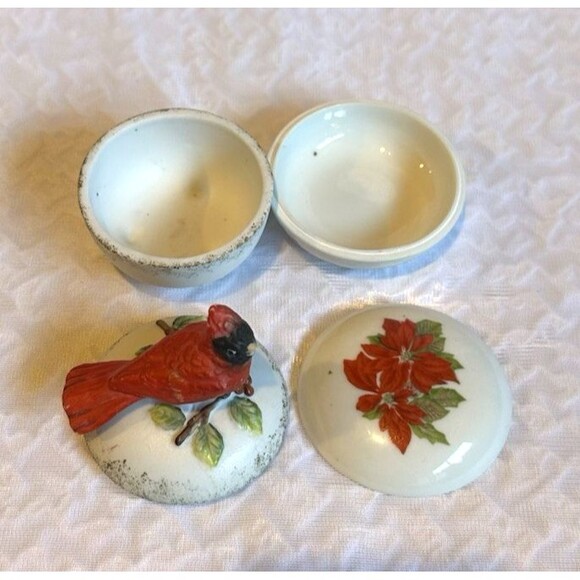 Cardinal red bird figure and poinsettia jewelry box bowls small cute knick knack - Picture 5 of 16